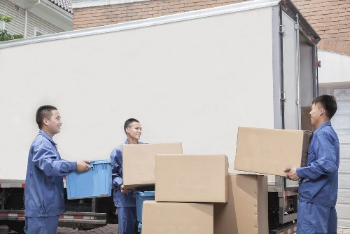 Professional packing service for an Edgware home move