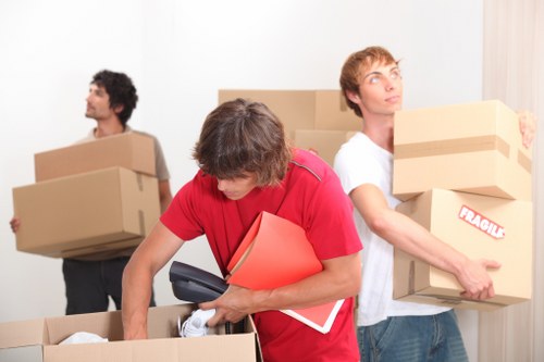 Movers handling residential moving access in Edgware