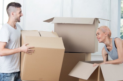 Customer selecting a payment method in the Edgware Removals payments area