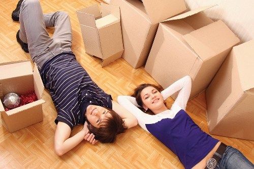 Investigation of a service issue in a removals company