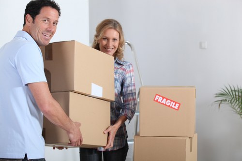 Moving truck service planning access and parking for an Edgware move